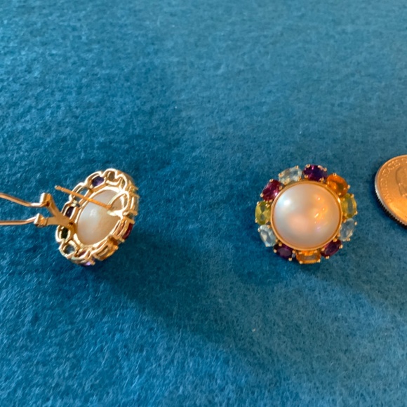 14KT Freshwater Cultured Pearl Halo Semi-Gems Studded Earrings 10 Grams - Picture 5 of 6